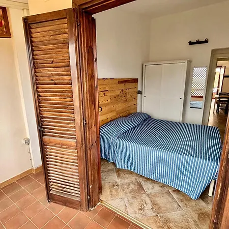 Domu Lara By La Via Del Mare Viaggi E Vacanze Lägenhet Villasimius