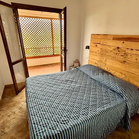 Appartamento Domu Lara By La Via Del Mare Viaggi E Vacanze *
